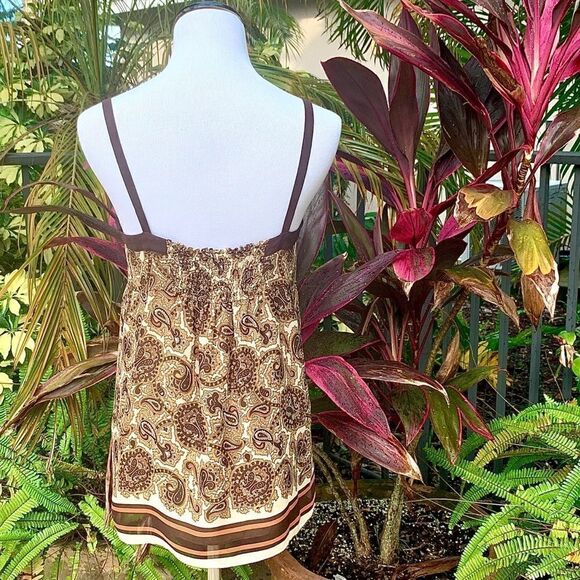 Michael Kors Sleeveless Blouse - Picture 5 of 9